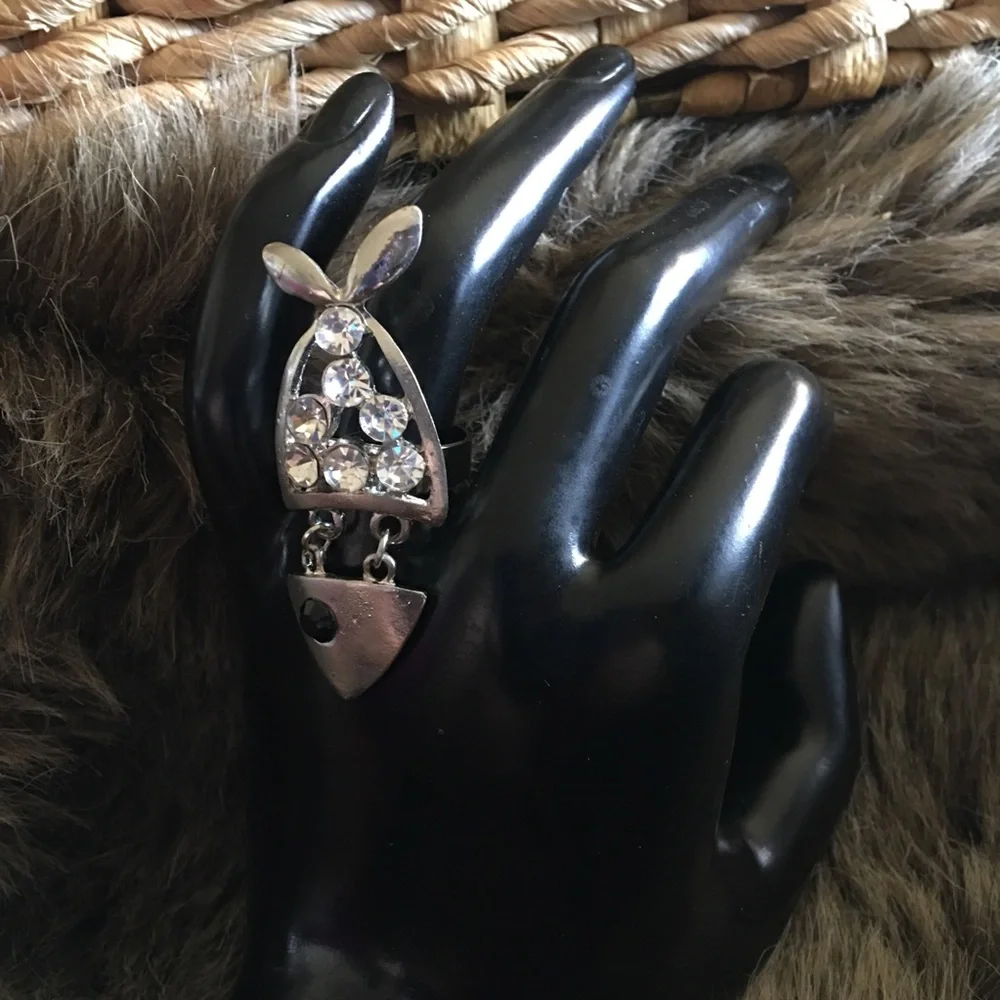 Vintage dangle head rhinestone fish ring